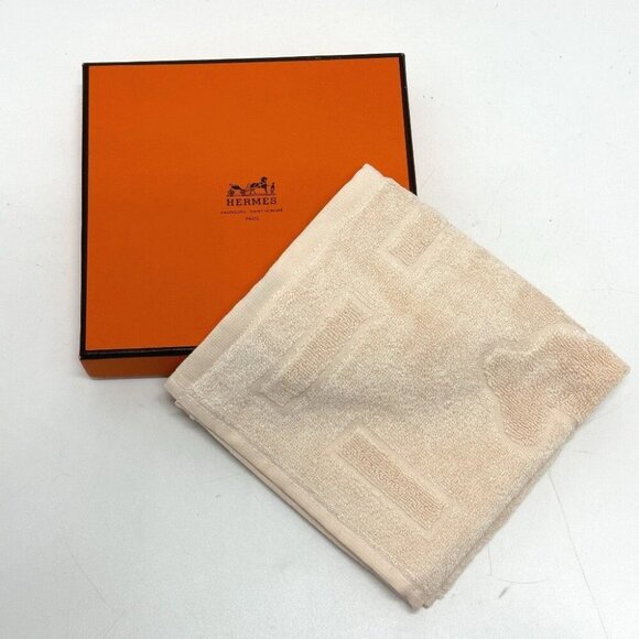 HERMES Horse logo Hand towel towel cotton Beige